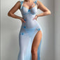 Conjunto de lingerie de 2 peças azul-bebê com vestido de tela e fenda, detalhe de laço e calcinha fio-dental