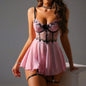 Camisola estilo babydoll com decote em V e detalhes em tule