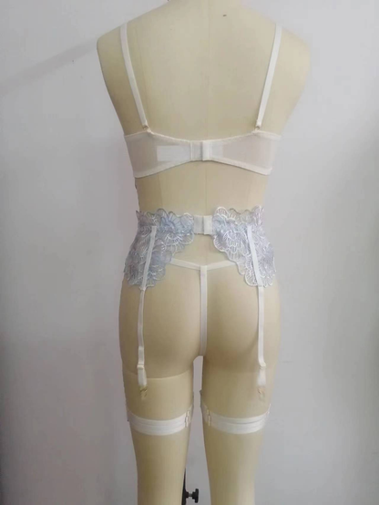Conjunto de Lingerie Feminina: Sutiã Push-Up de Renda e Tule com Calcinha Fio-Dental